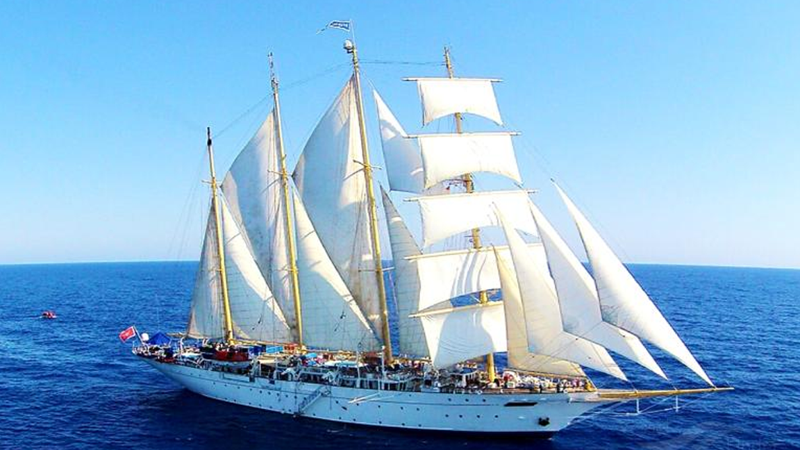 1. Star Clippers